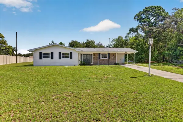7502 Pond Circle, SPRING HILL, FL 34606
