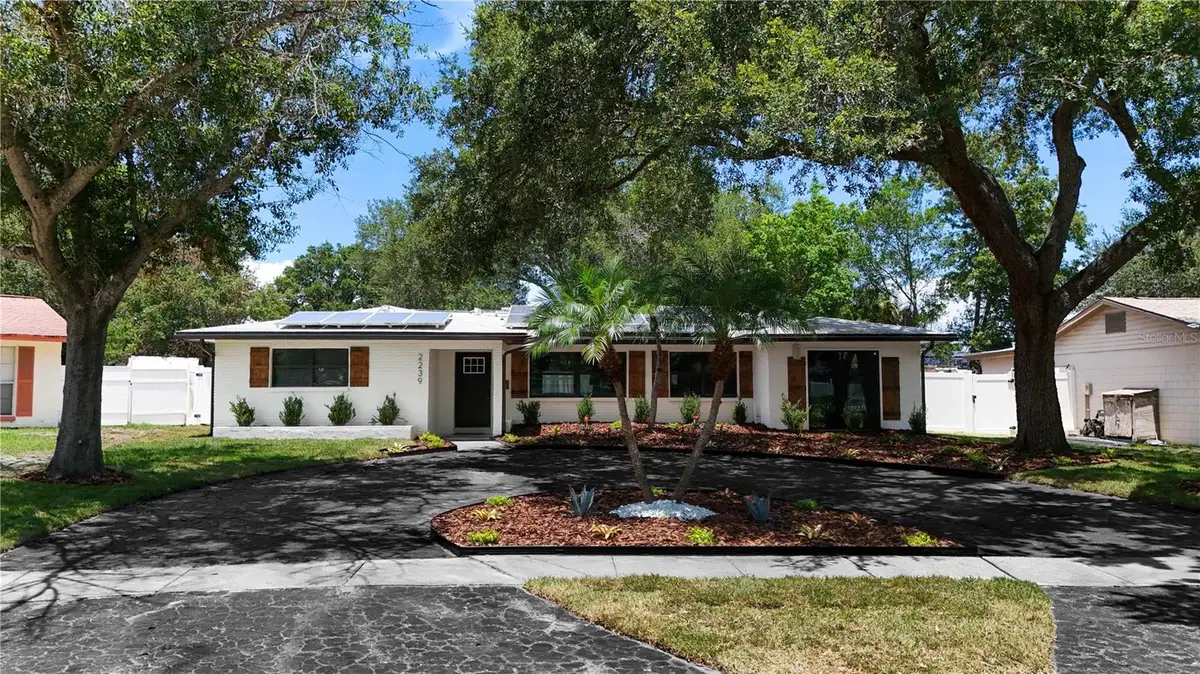 2239 68th Avenue N, Saint Petersburg, FL 33702 - #1