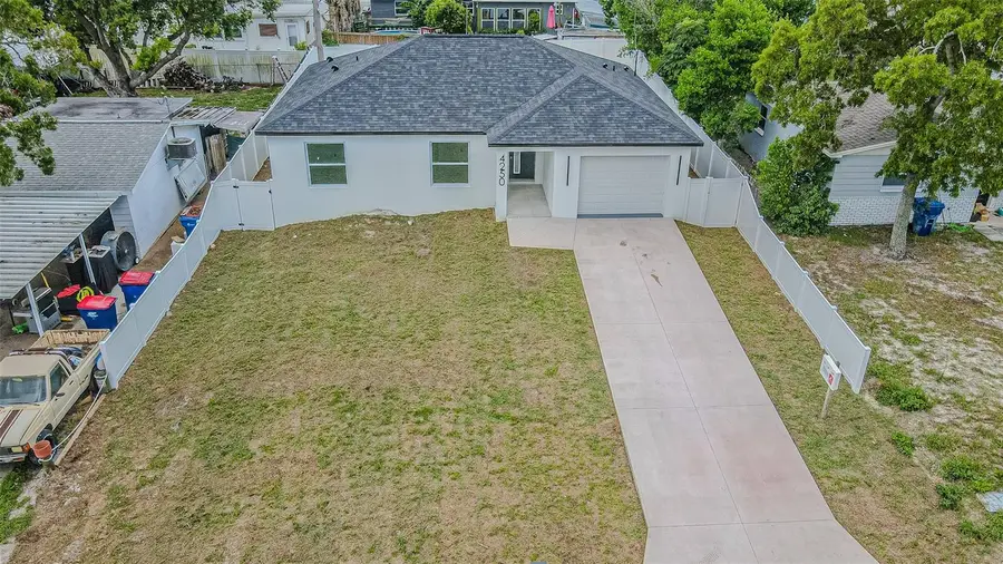 4250 Oak Bluff Avenue, Holiday, FL 34691 - #3