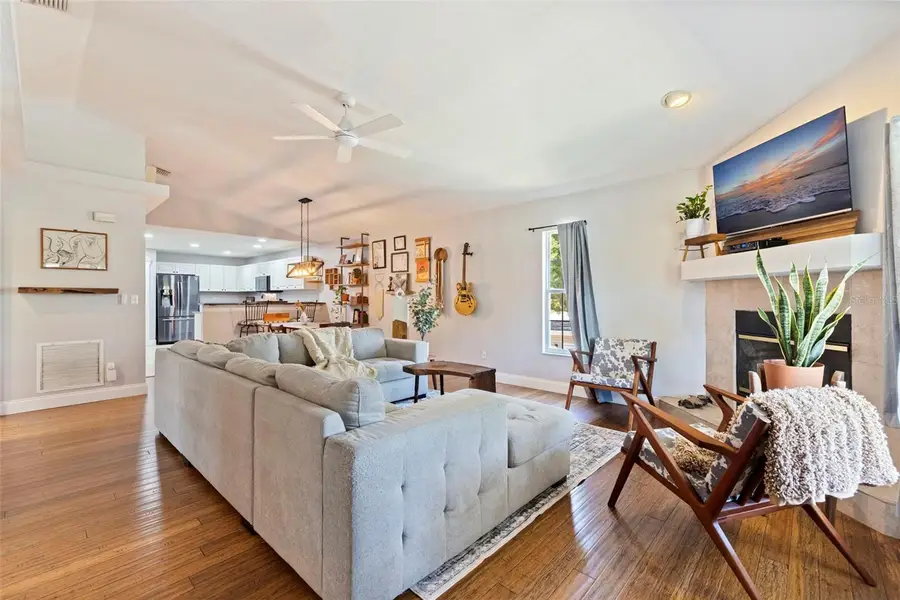 2462 14th Avenue N, Saint Petersburg, FL 33713 - #2