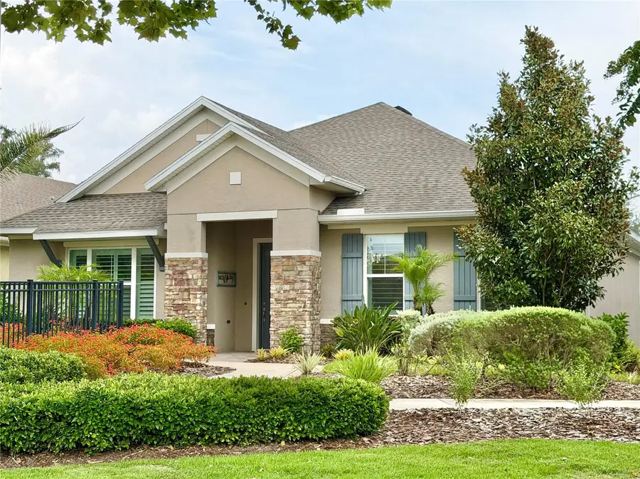 6008 Sparrowhead Way, Lithia, FL 33547 - #2