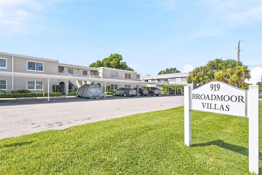919 Osceola Road #207, Belleair, FL 33756 - #2