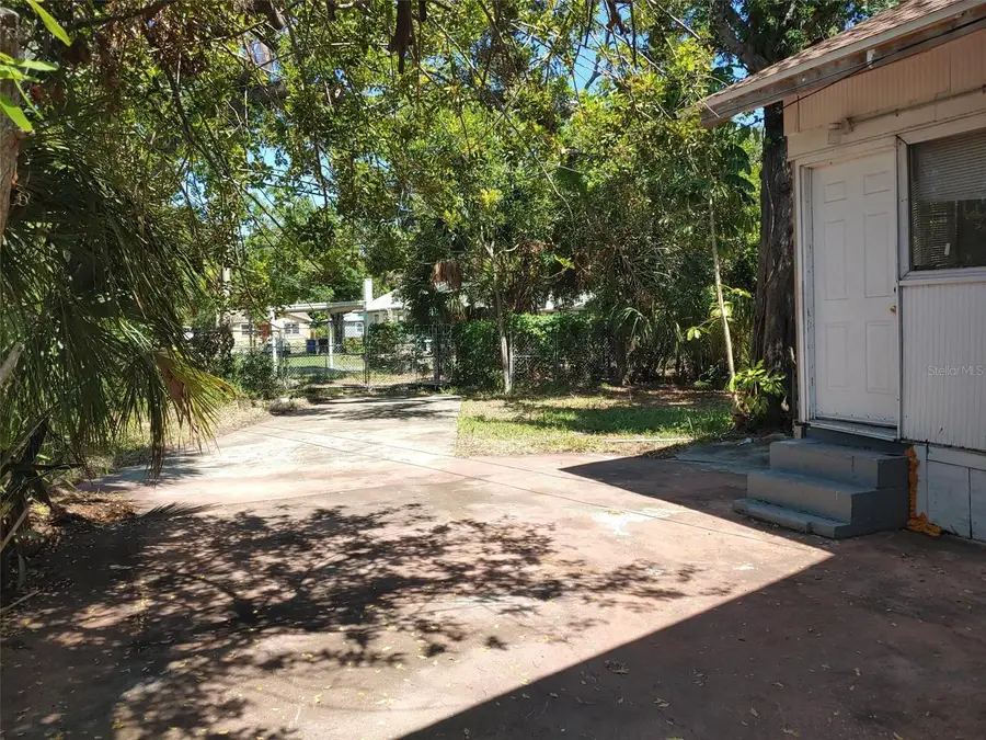 1924 30th Street S, Saint Petersburg, FL 33712 - #2