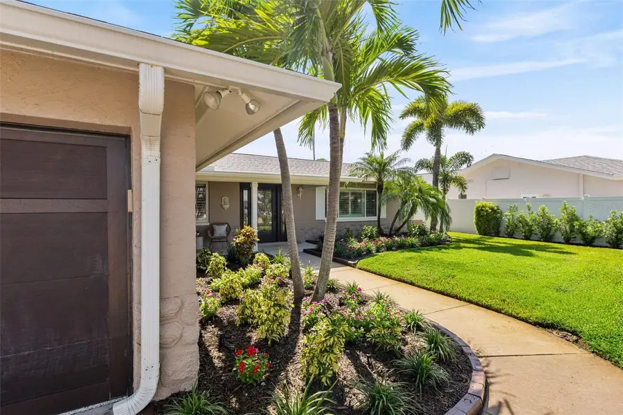 251 N Julia Circle, Saint Pete Beach, FL 33706 - #2