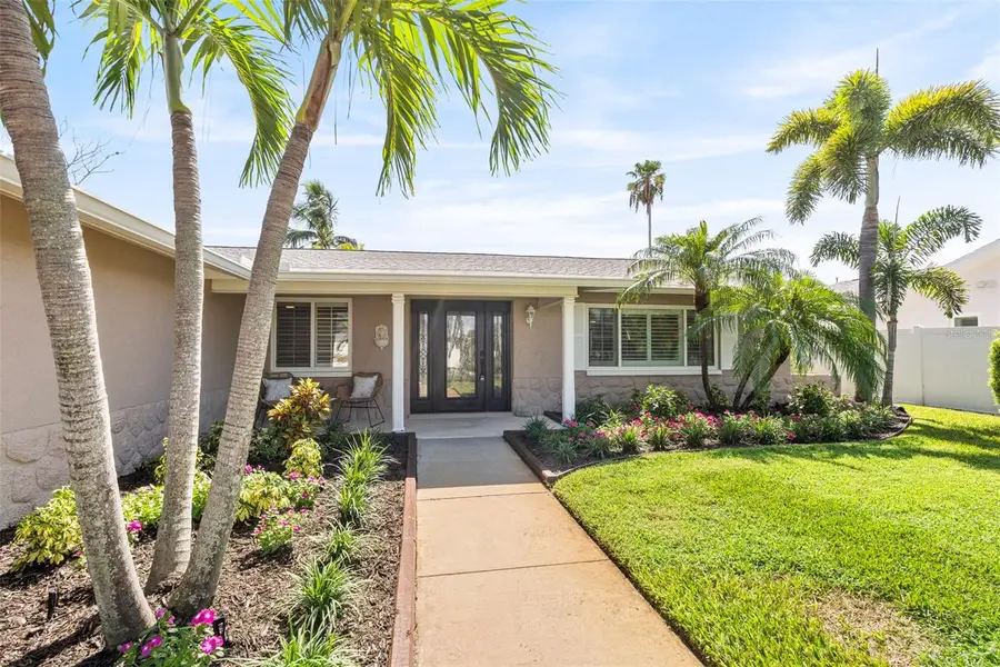 251 N Julia Circle, Saint Pete Beach, FL 33706 - #3