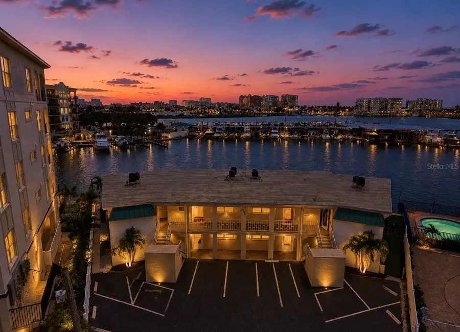 205 Dolphin Point #4, Clearwater Beach, FL 33767 - #3