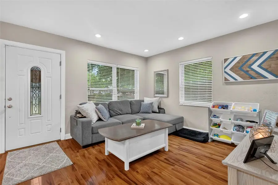 1226 49th Avenue N, Saint Petersburg, FL 33703 - #3