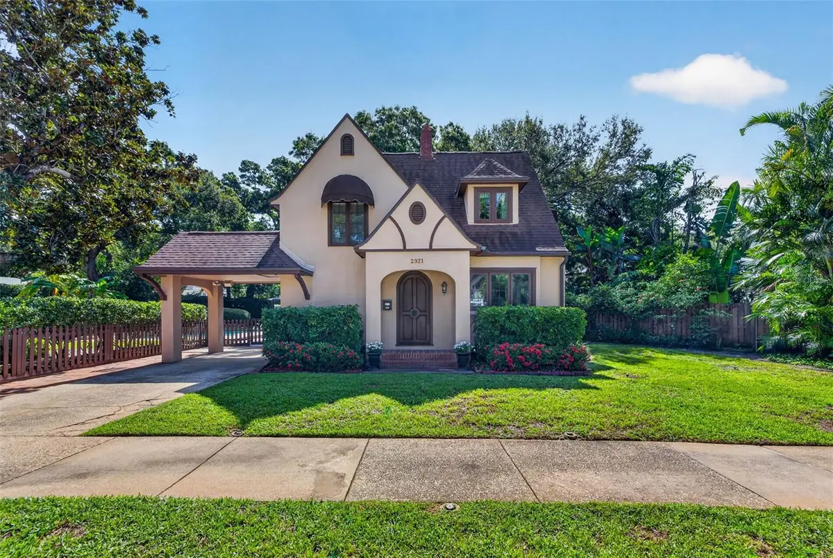 2321 14th Street N, Saint Petersburg, FL 33704 - #1