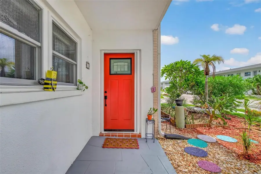 1900 58th Avenue N #14, Saint Petersburg, FL 33714 - #2