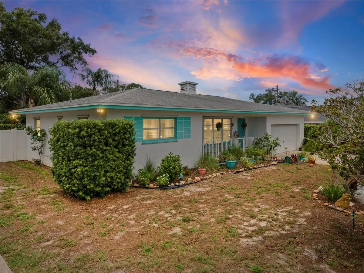 1006 Dumont Drive, Dunedin, FL 34698 - #1