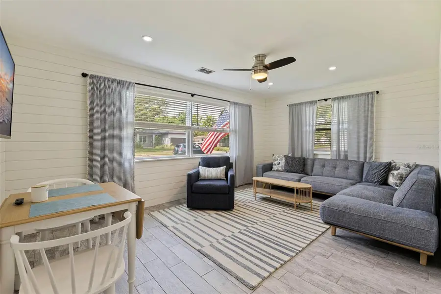 1317 Essex Drive N, Saint Petersburg, FL 33710 - #3