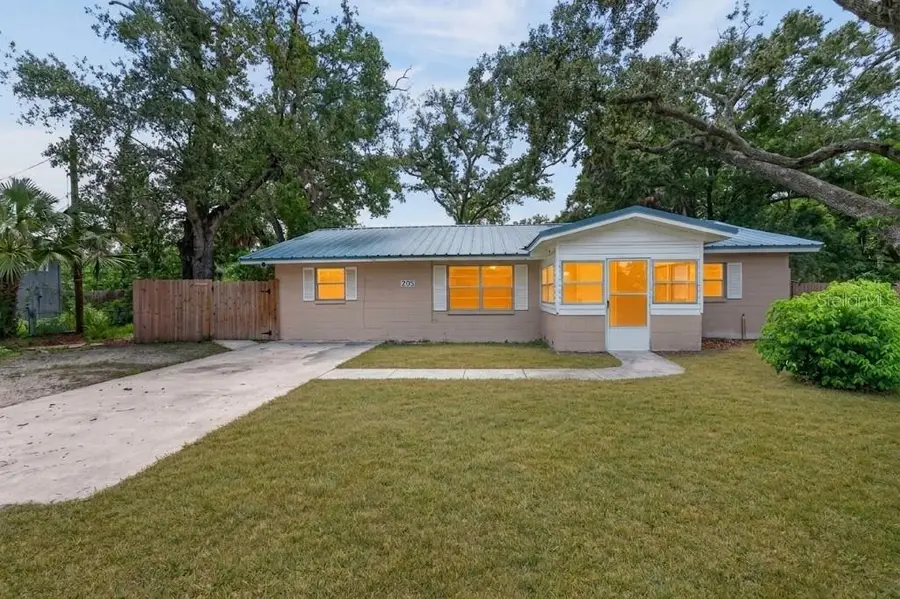 205 2nd Avenue Se, Ruskin, FL 33570 - #2