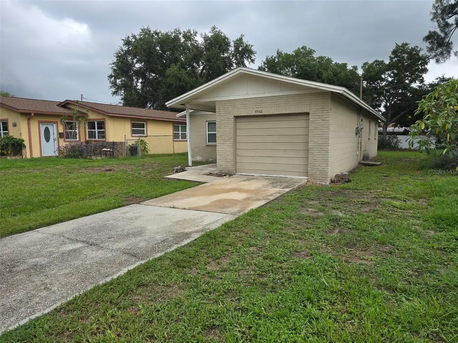 4542 21st Avenue S, Saint Petersburg, FL 33711 - #3