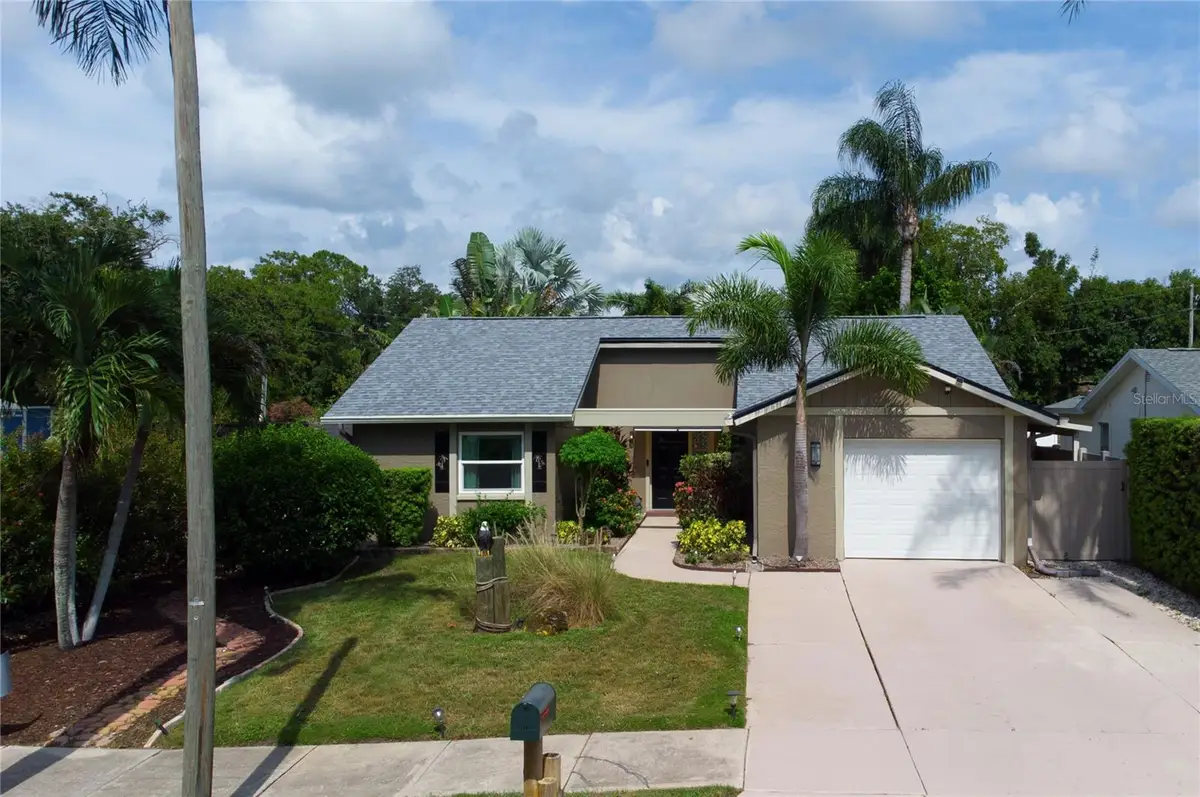 1613 St Catherine Drive E, Dunedin, FL 34698 - #1