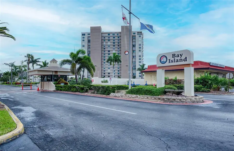 7400 Sun Island Drive S #709, South Pasadena, FL 33707 - #2