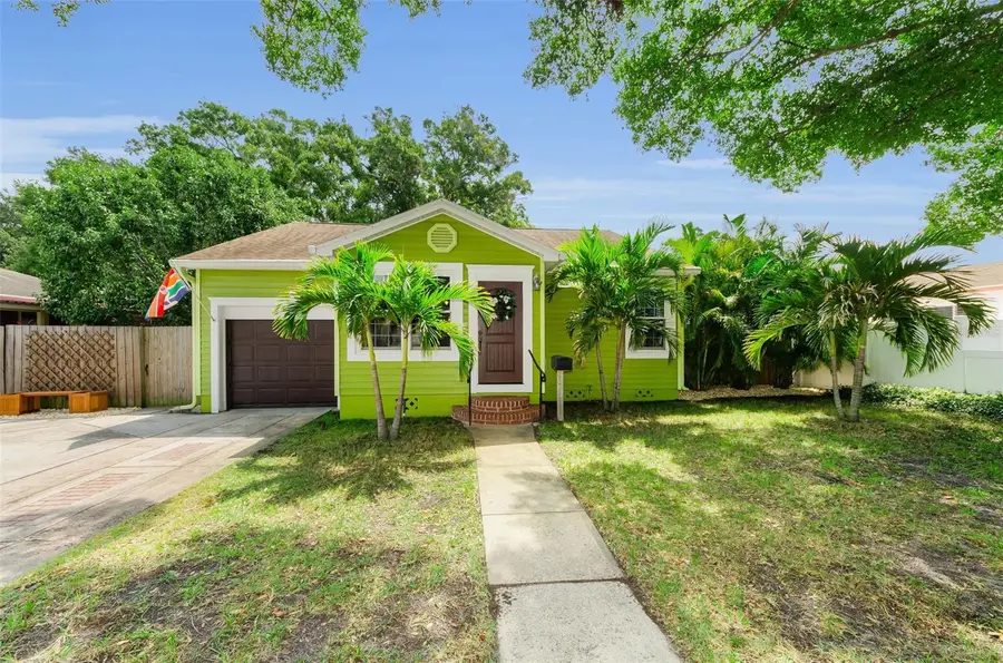 3021 15th Street N, Saint Petersburg, FL 33704 - #2