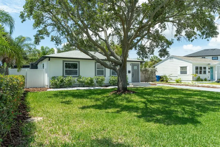 116 85th Avenue N, Saint Petersburg, FL 33702 - #3