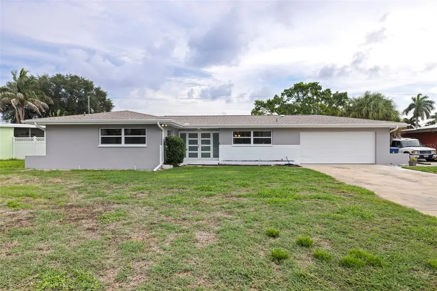 7073 S Shore Drive S, Saint Petersburg, FL 33707 - #2
