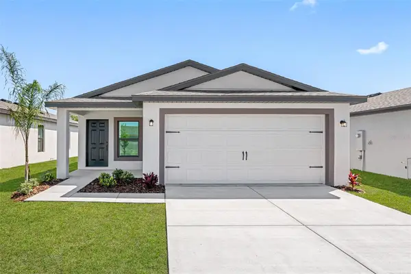 597 Blackthorn Drive, LAKELAND, FL 33809
