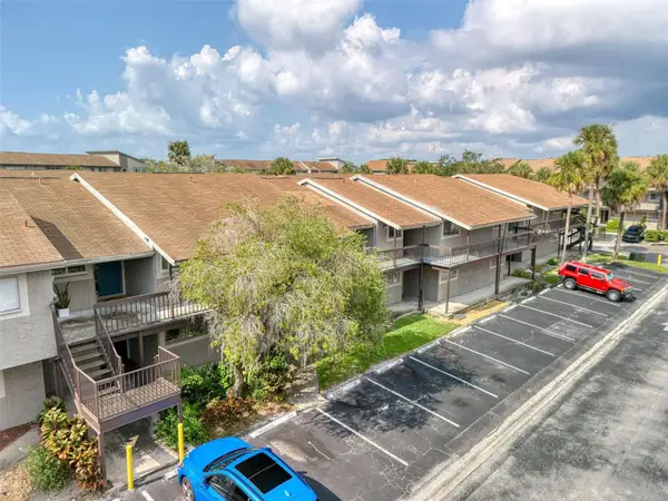 6334 Newtown Circle #34B4, TAMPA, FL 33615