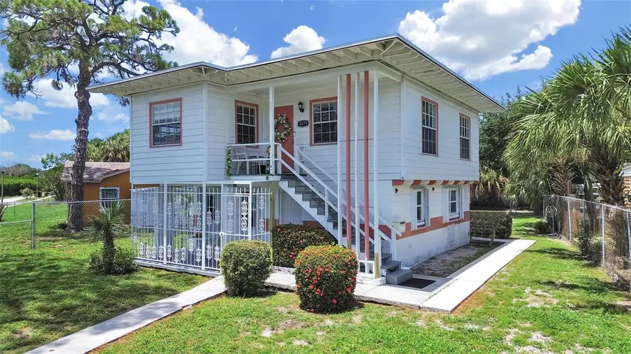 2371 7th Street S, Saint Petersburg, FL 33705 - #3