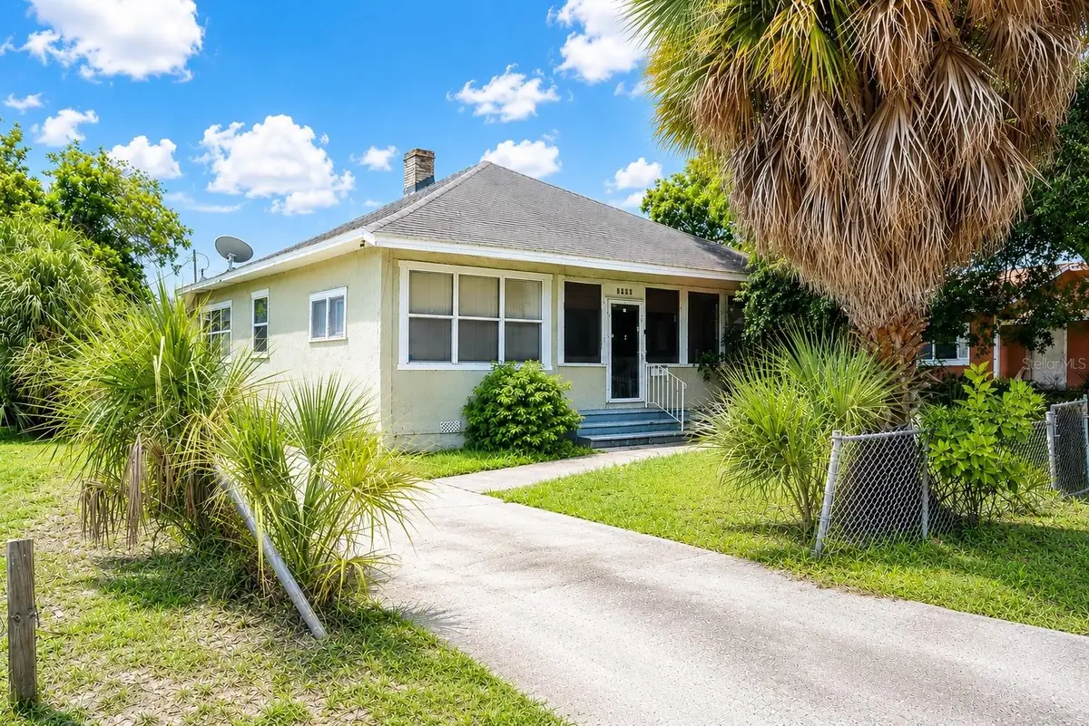 1944 12th Avenue S, Saint Petersburg, FL 33712 - #1