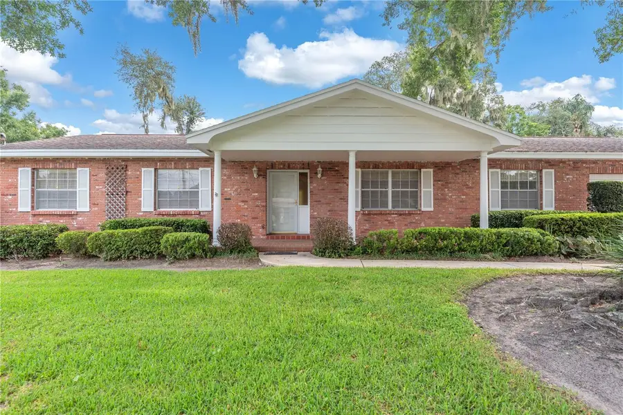 110 Ashbrook Drive, Brandon, FL 33511 - #3