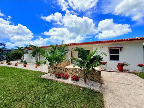1500 77th Street N, ST PETERSBURG, FL 33710