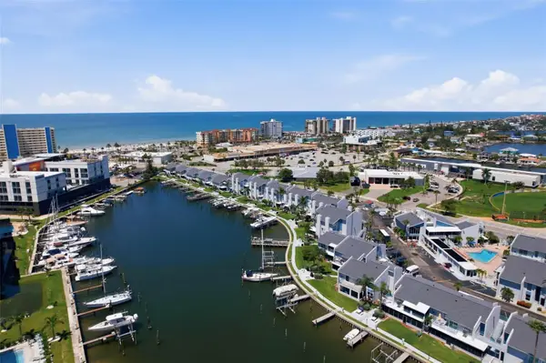 175 Medallion Boulevard #F, MADEIRA BEACH, FL 33708
