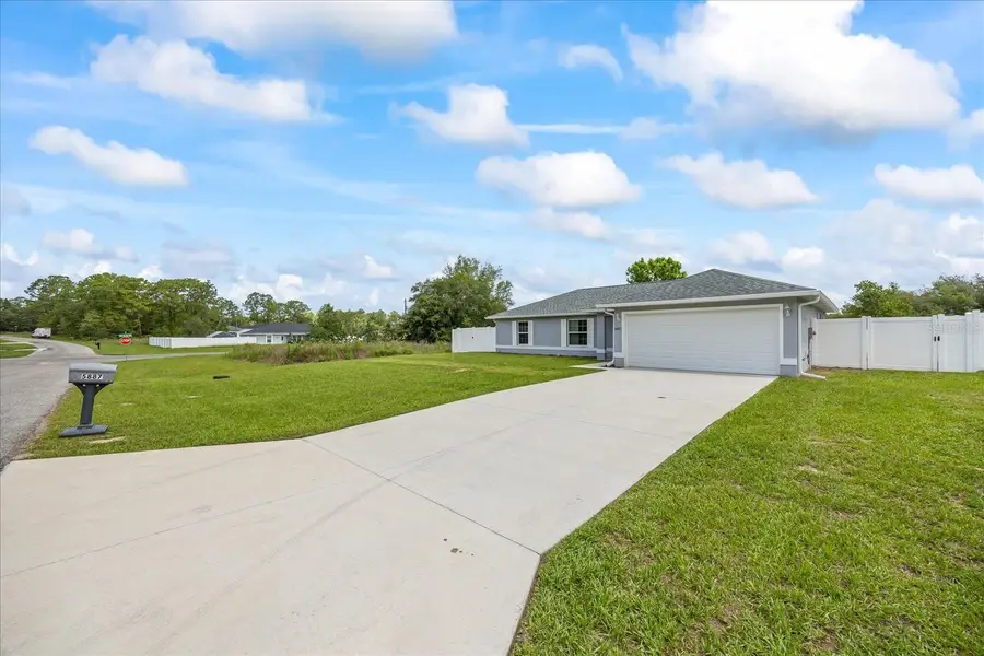 5887 SW 154th Lane Road, Ocala, FL 34473 - #3