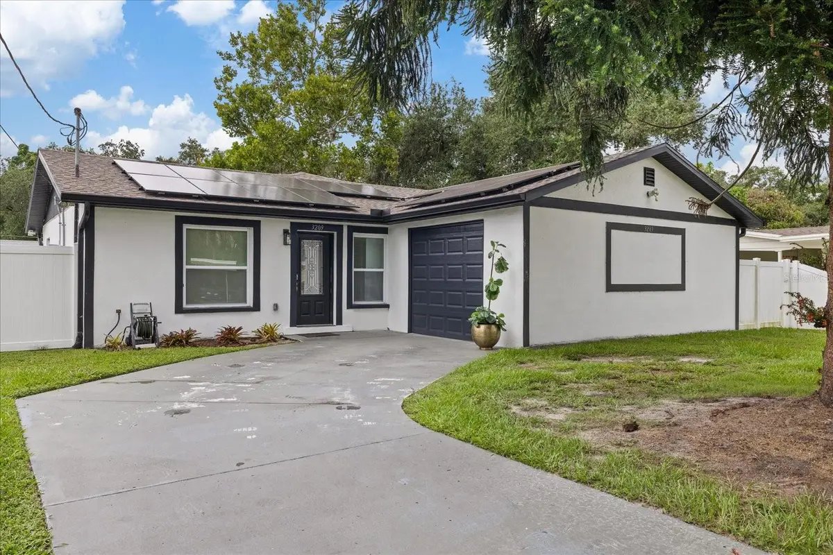 3209 E Hanna Avenue, Tampa, FL 33610 - #1