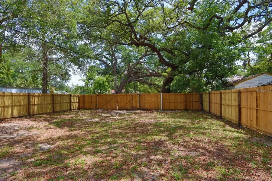1532 13th Street S, Saint Petersburg, FL 33705 - #2