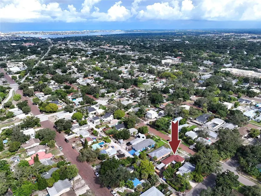 6210 4th Avenue S, Saint Petersburg, FL 33707 - #3
