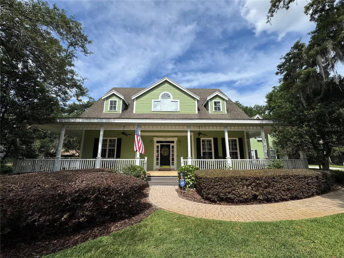 2928 Chelsea Woods Drive, Valrico, FL 33596 - #1