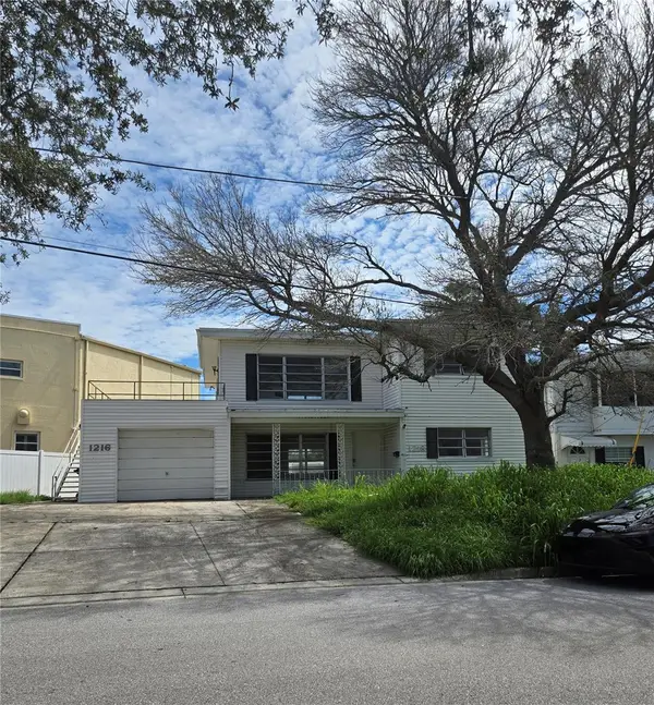 1216 Franklin Circle, CLEARWATER, FL 33756