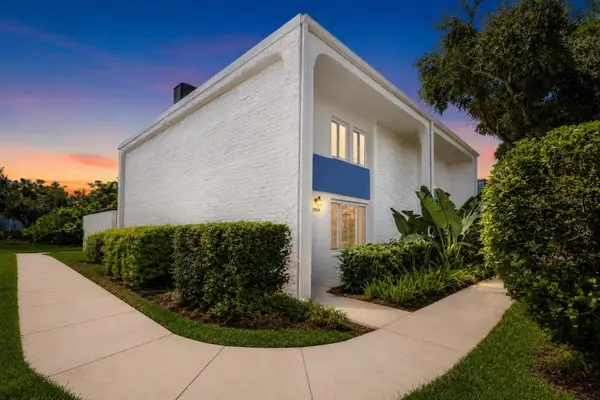 2962 Pine Cone Circle, CLEARWATER, FL 33760