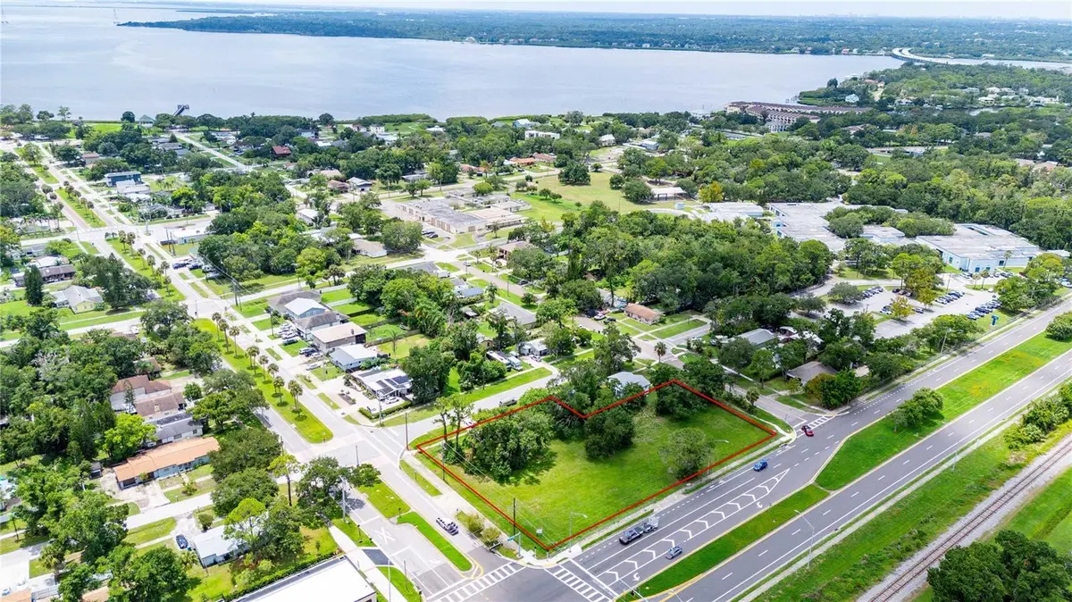205 Chestnut Street, Oldsmar, FL 34677 - #1