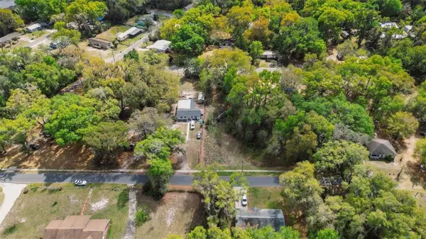 Lawrence St, WILDWOOD, FL 34785