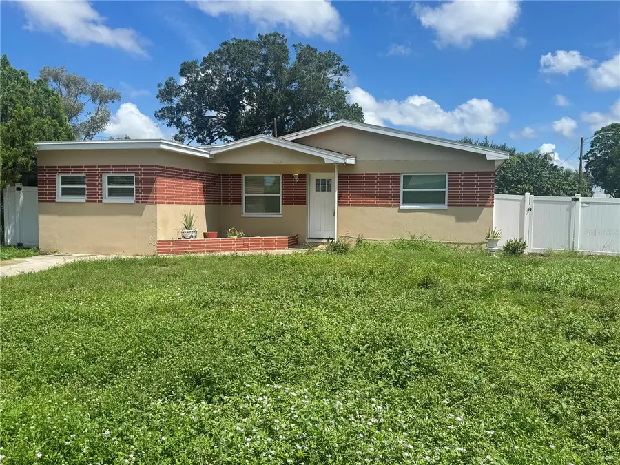 4631 76th Avenue N, Pinellas Park, FL 33781 - #2