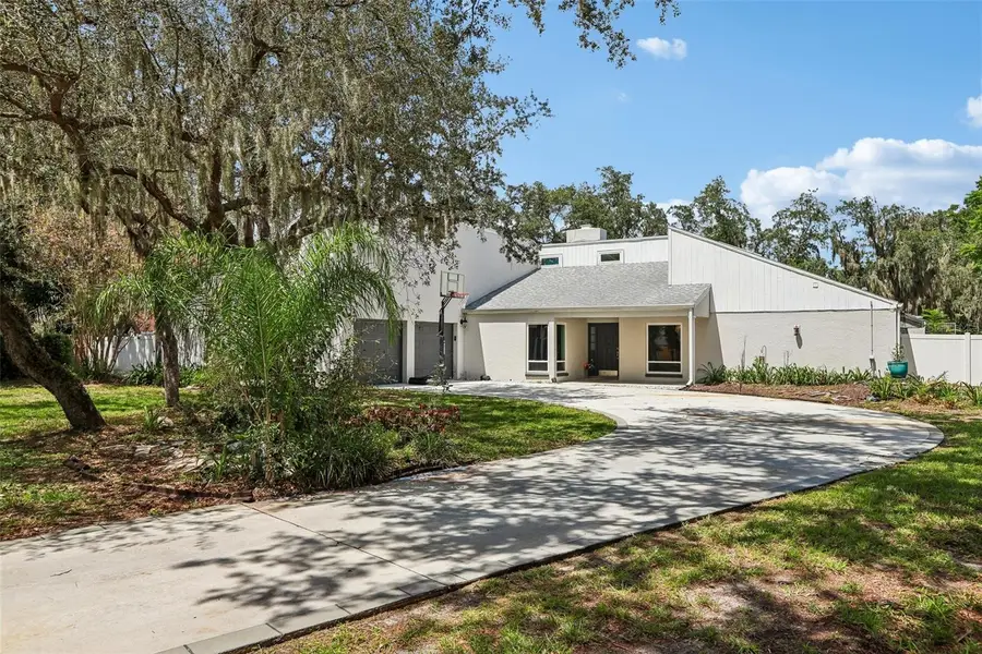 4603 Ridgecliff Drive, Brandon, FL 33511 - #2