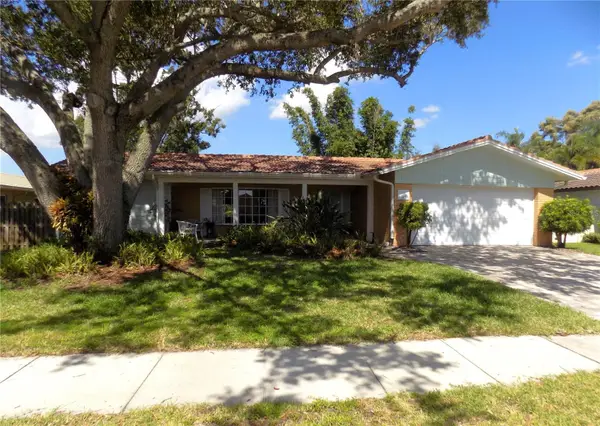 1874 Wateroak Drive W, CLEARWATER, FL 33764