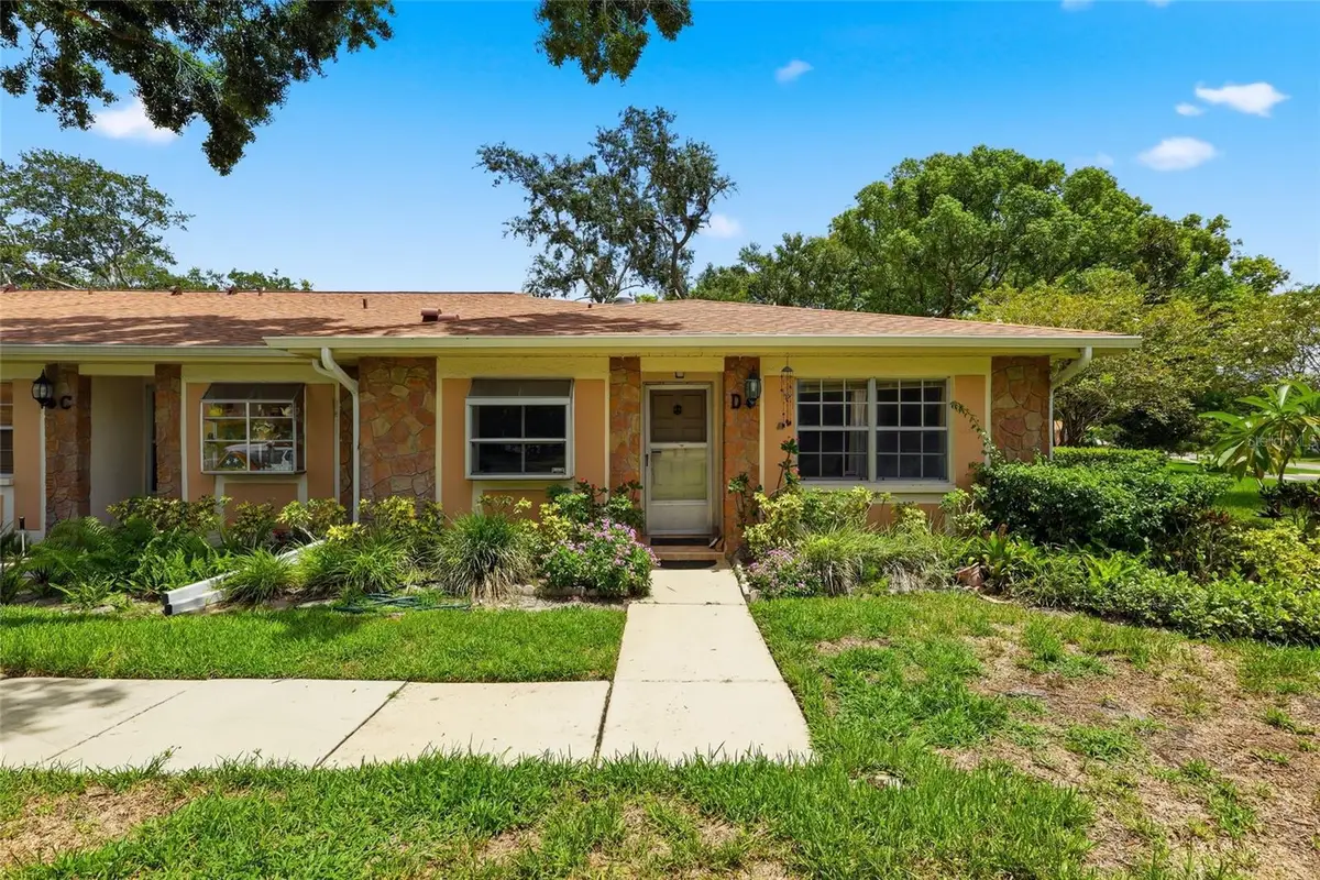 2211 Lark Circle W #D, Palm Harbor, FL 34684 - #1