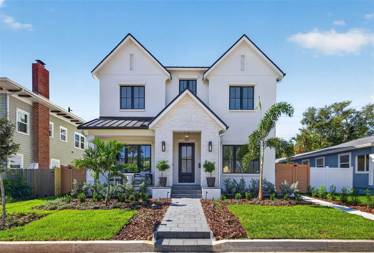 142 22nd Avenue N, Saint Petersburg, FL 33704 - #1