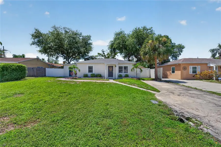 3906 W Bay Vista Avenue, Tampa, FL 33611 - #2