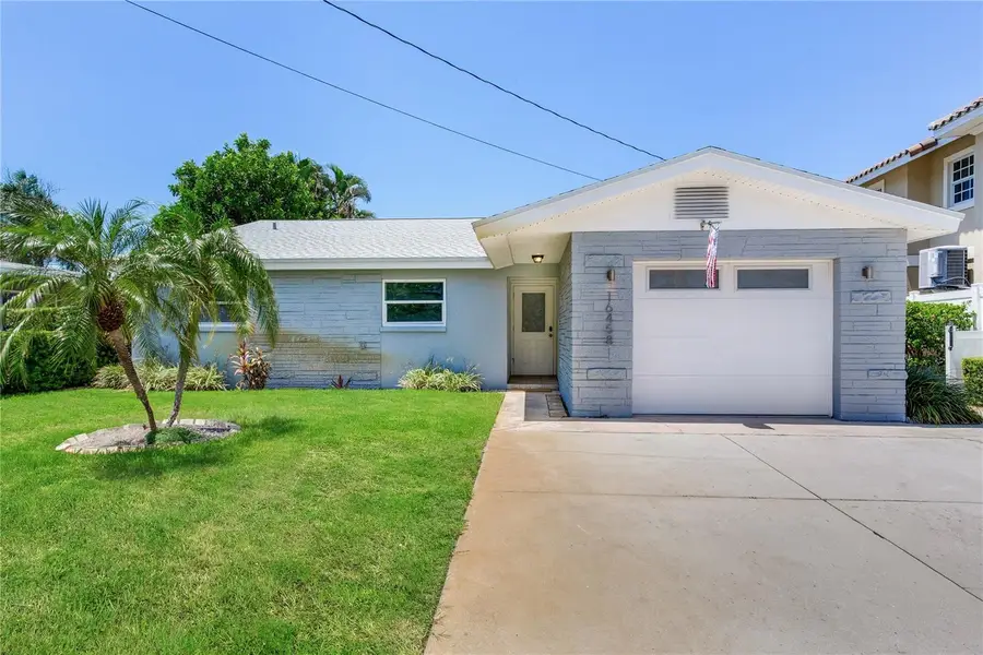 16458 Redington Drive, Redington Beach, FL 33708 - #2