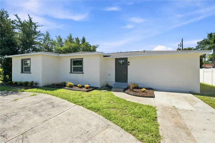 3766 30th Avenue N, Saint Petersburg, FL 33713 - #3