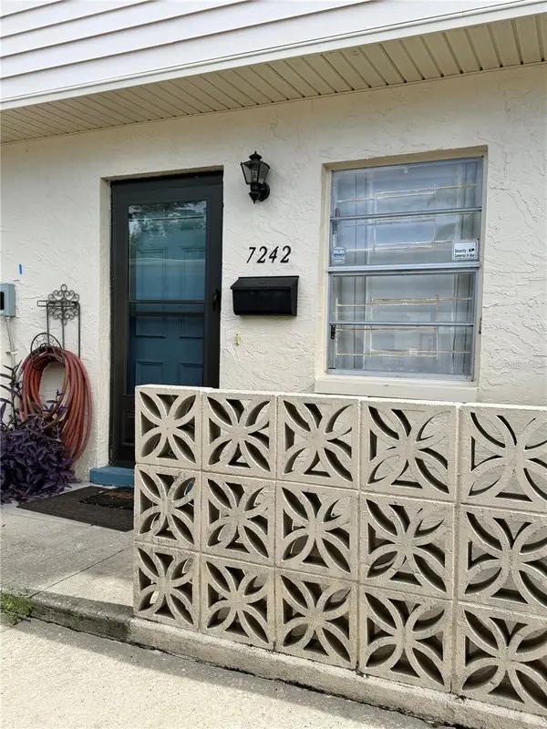 7242 Stone Haven Court N #7242, PINELLAS PARK, FL 33781