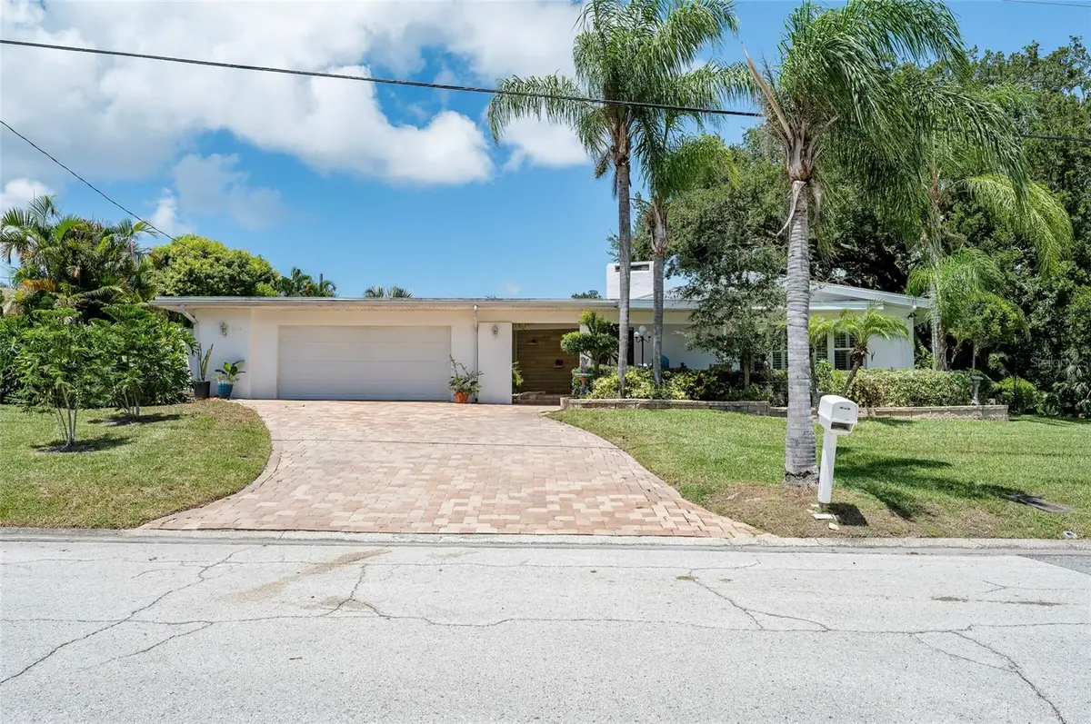 1294 Fairway Drive, Dunedin, FL 34698 - #1