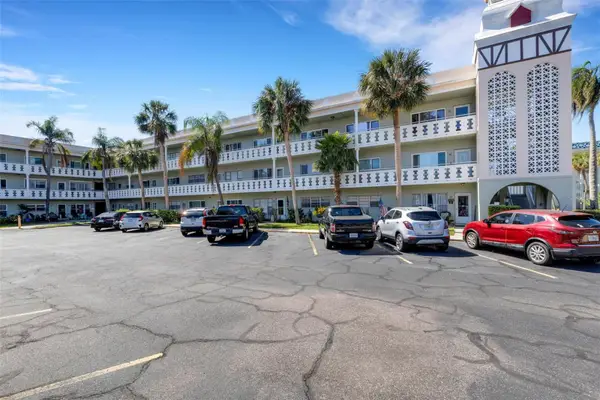 2401 Ecuadorian Way #57, CLEARWATER, FL 33763