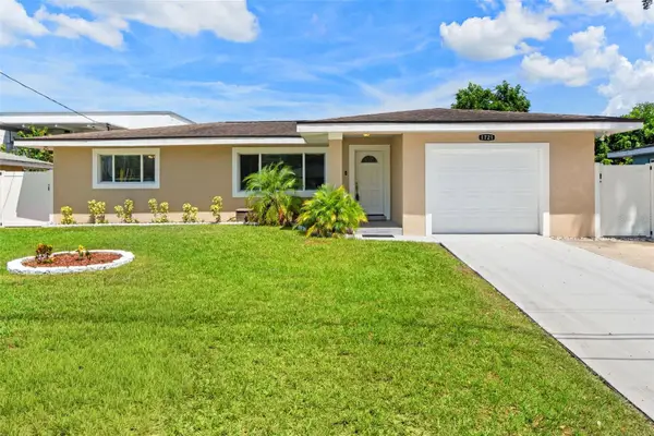 1721 S Jefferson Avenue, CLEARWATER, FL 33756